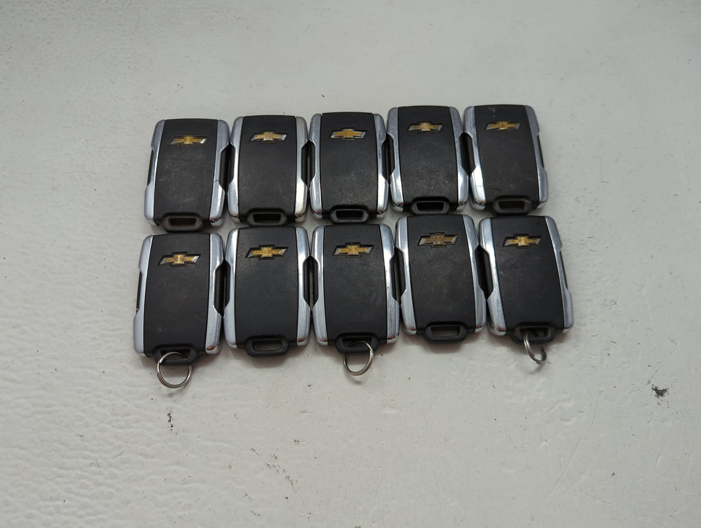 Lot of 10 Chevrolet Keyless Entry Remote Fob MIXED FCC IDS MIXED PART 1476155 - Oemusedautoparts1.com