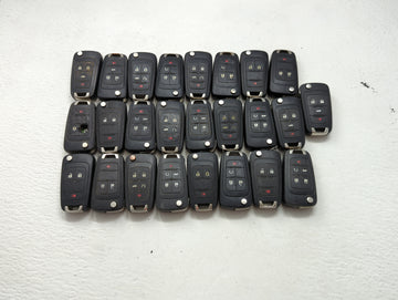 Lot of 25 Chevrolet Keyless Entry Remote Fob MIXED FCC IDS MIXED PART 1476728 - Oemusedautoparts1.com
