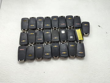 Lot of 25 Chevrolet Keyless Entry Remote Fob MIXED FCC IDS MIXED PART 1476728