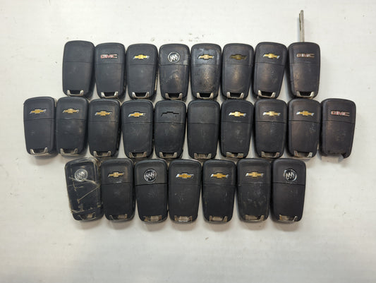 Lot of 25 Chevrolet Keyless Entry Remote Fob MIXED FCC IDS MIXED PART