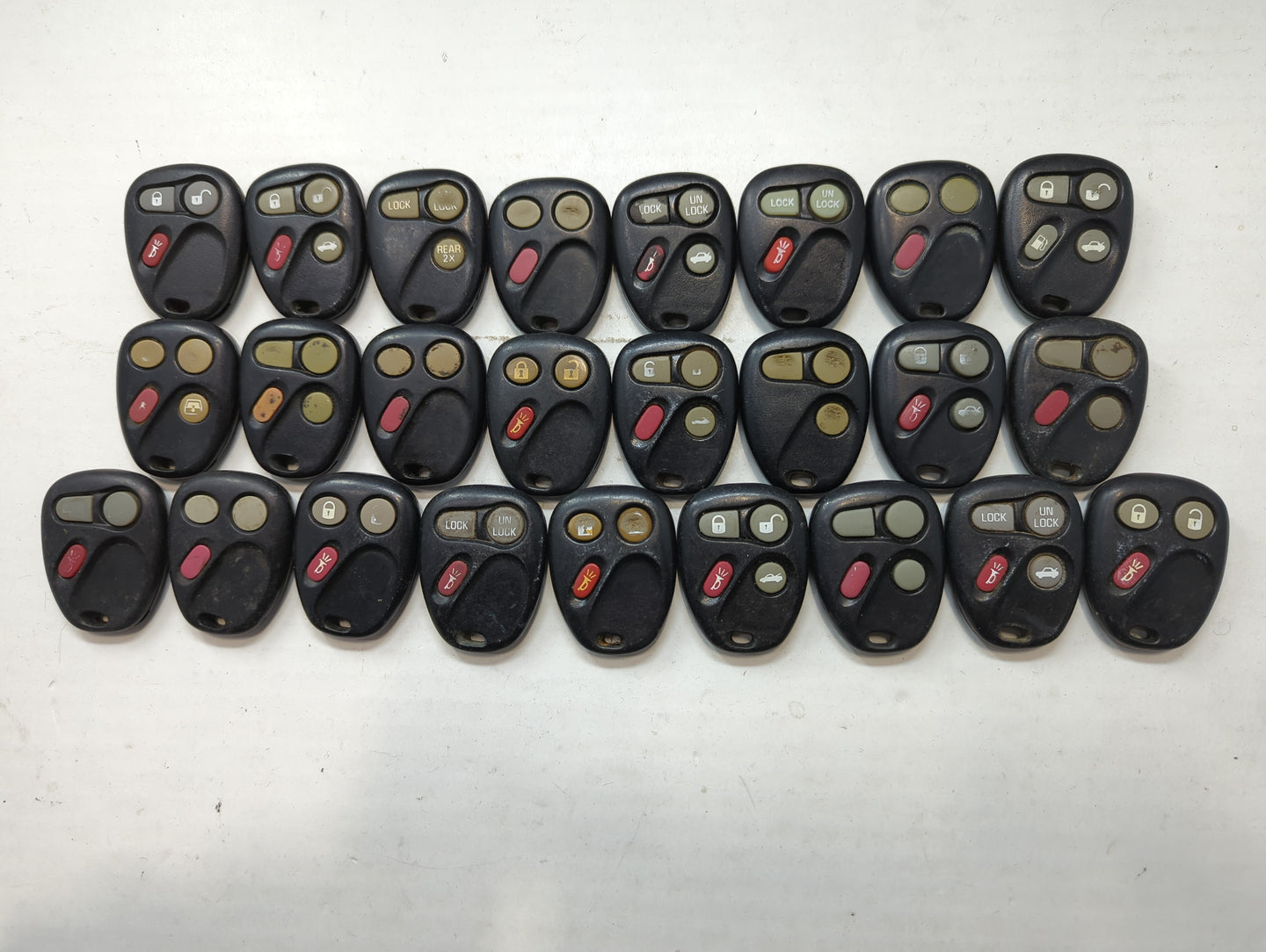 Lot of 25 Chevrolet Keyless Entry Remote Fob MIXED FCC IDS MIXED PART - Oemusedautoparts1.com