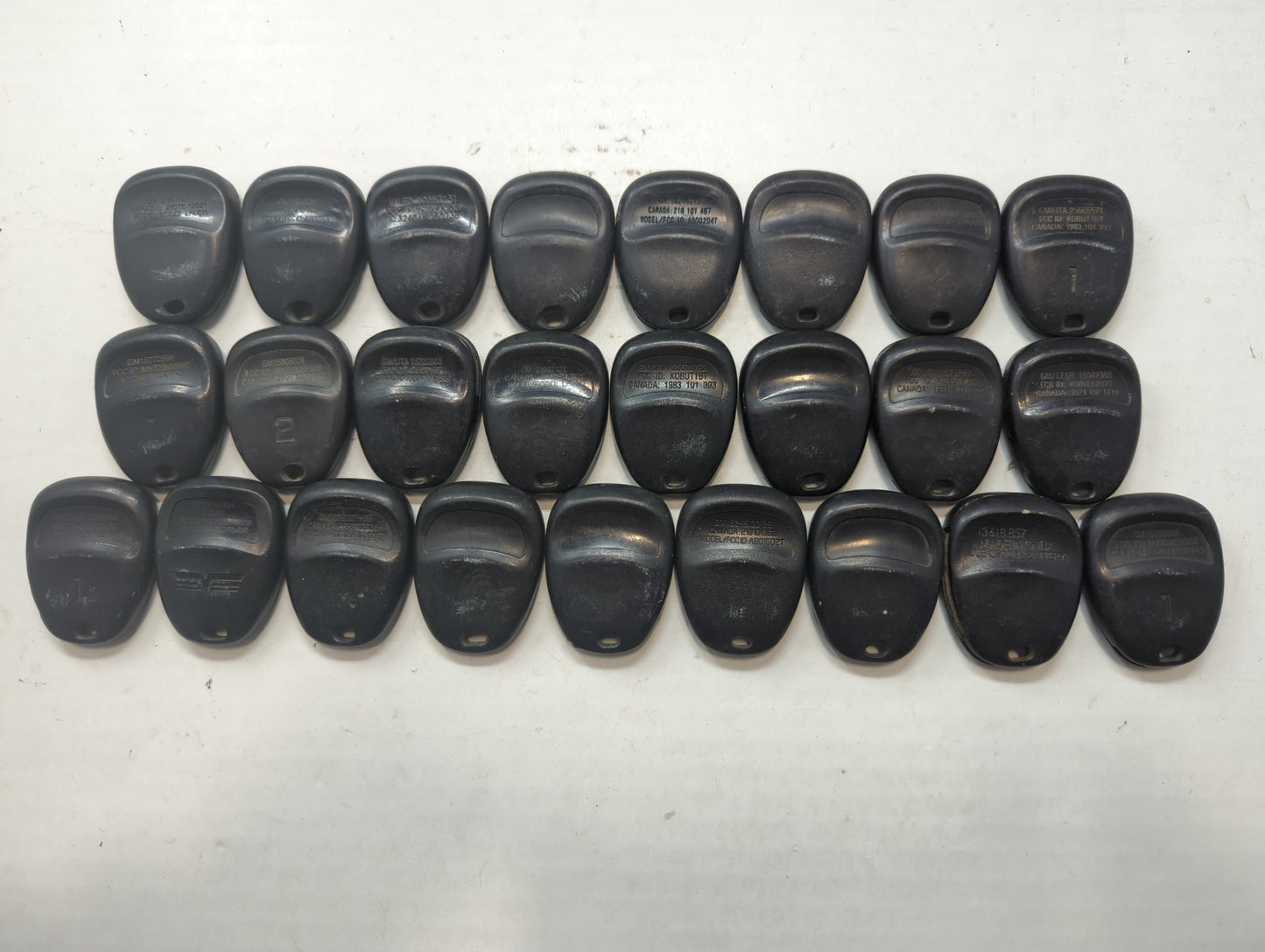 Lot of 25 Chevrolet Keyless Entry Remote Fob MIXED FCC IDS MIXED PART - Oemusedautoparts1.com