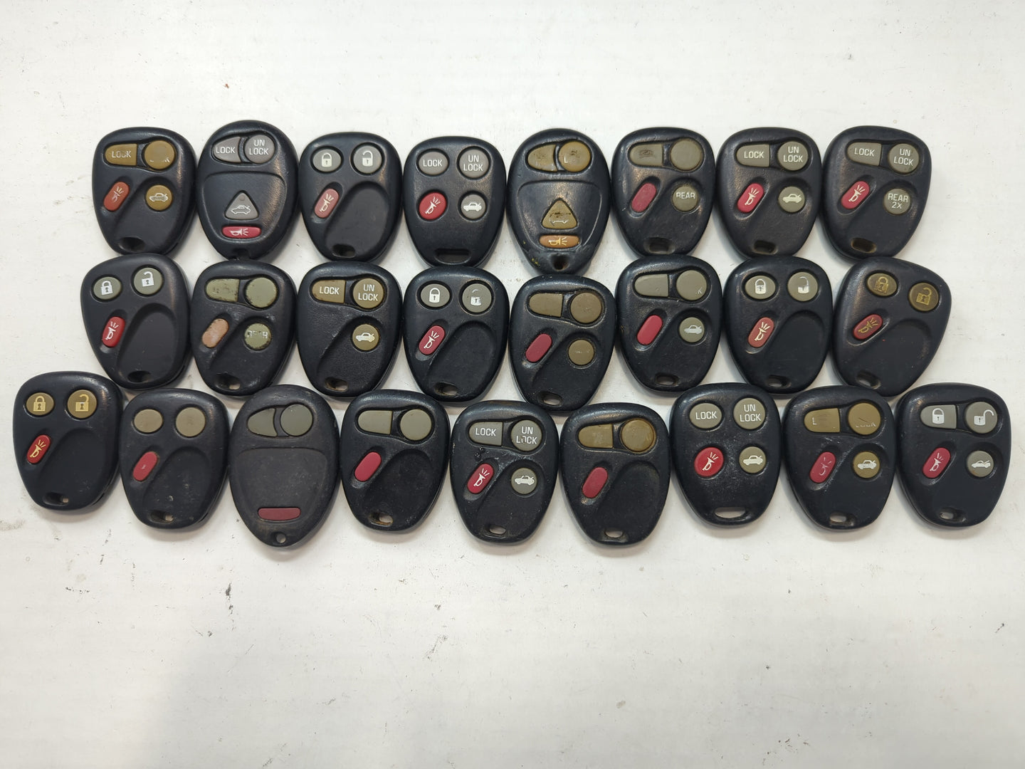 Lot of 25 Chevrolet Keyless Entry Remote Fob MIXED FCC IDS MIXED PART - Oemusedautoparts1.com