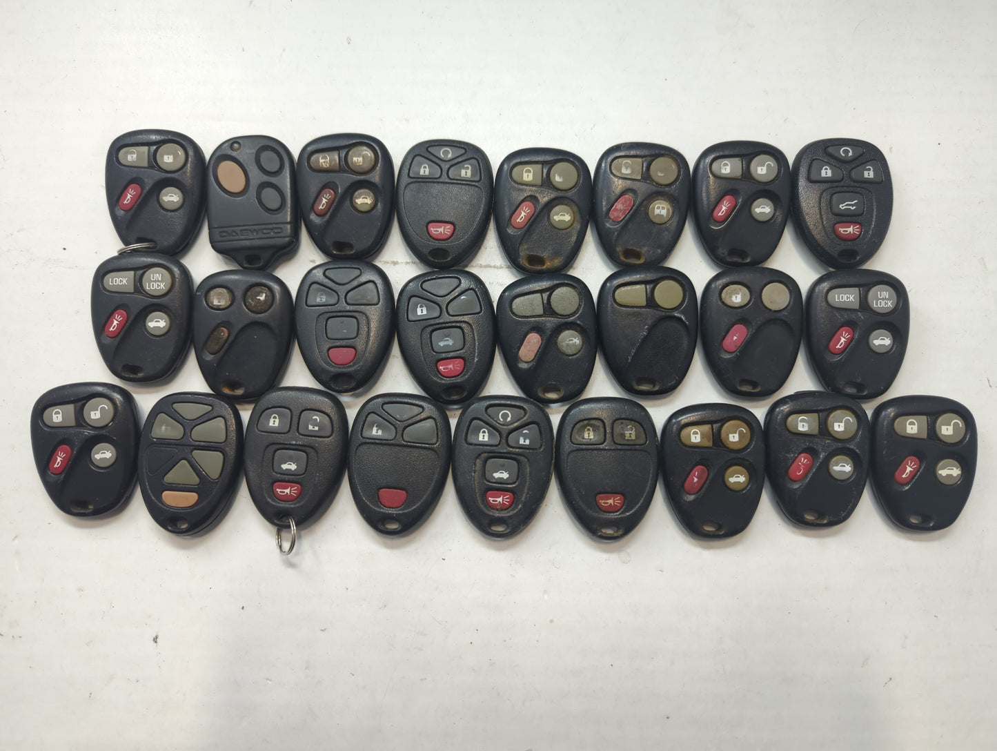 Lot of 25 Chevrolet Keyless Entry Remote Fob MIXED FCC IDS MIXED PART - Oemusedautoparts1.com