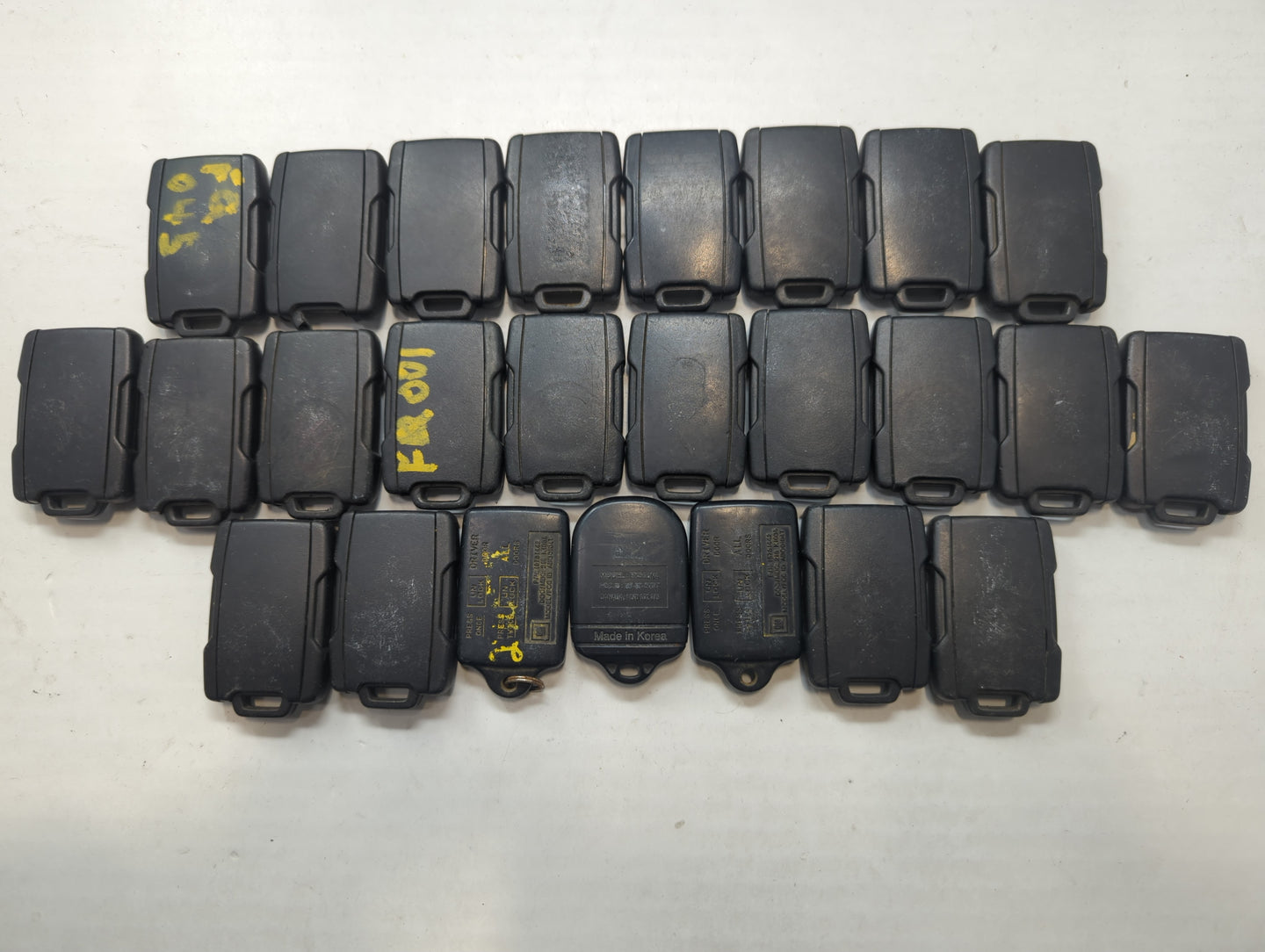 Lot of 25 Chevrolet Keyless Entry Remote Fob MIXED FCC IDS MIXED PART - Oemusedautoparts1.com