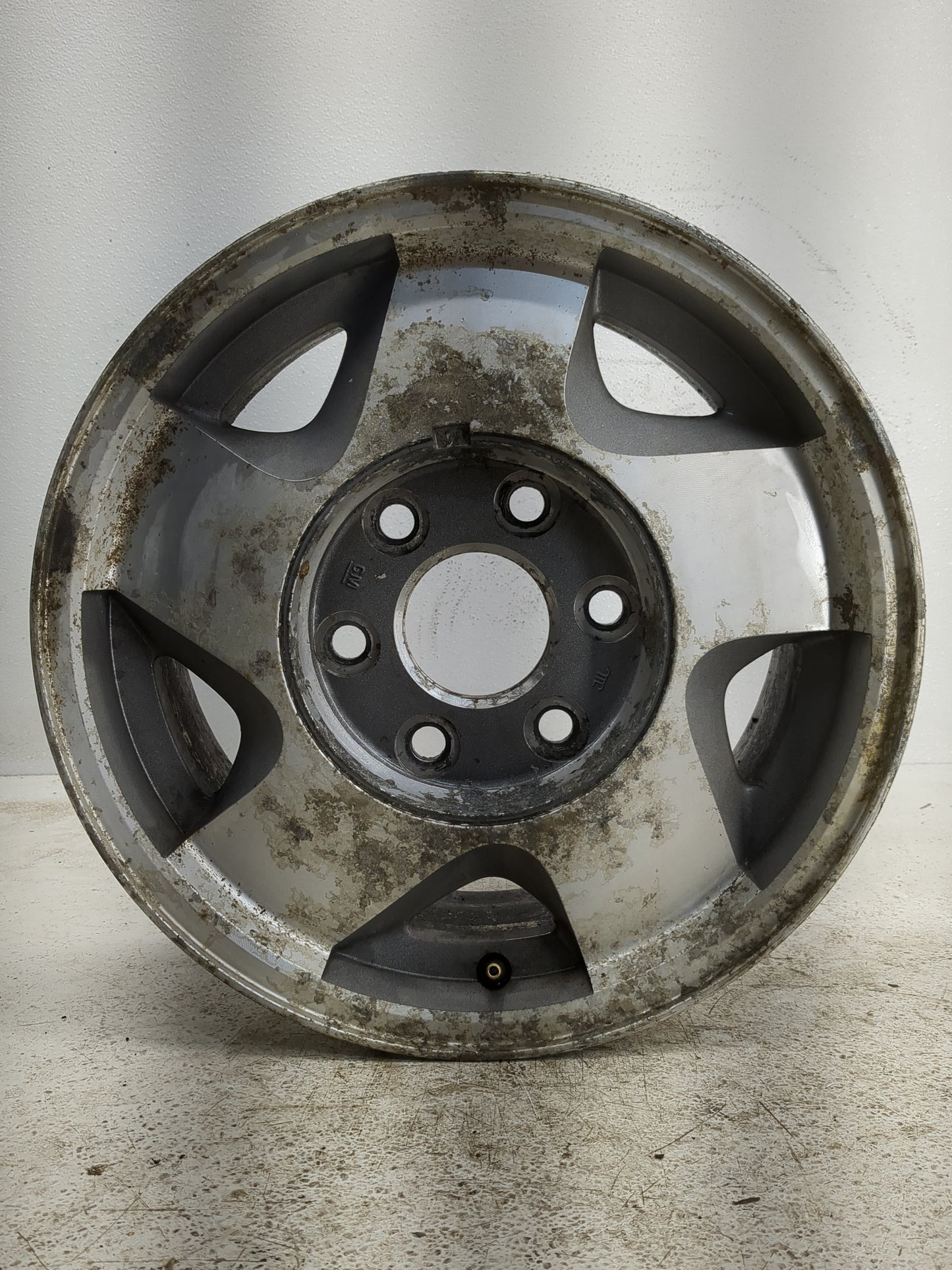 Chevrolet 1500 Oem Wheel Rim 1148751 - Oemusedautoparts1.com