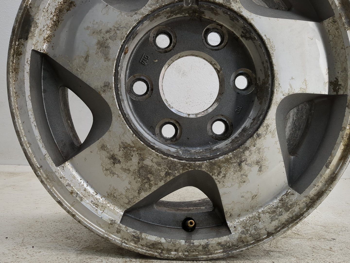 Chevrolet 1500 Oem Wheel Rim 1148751 - Oemusedautoparts1.com