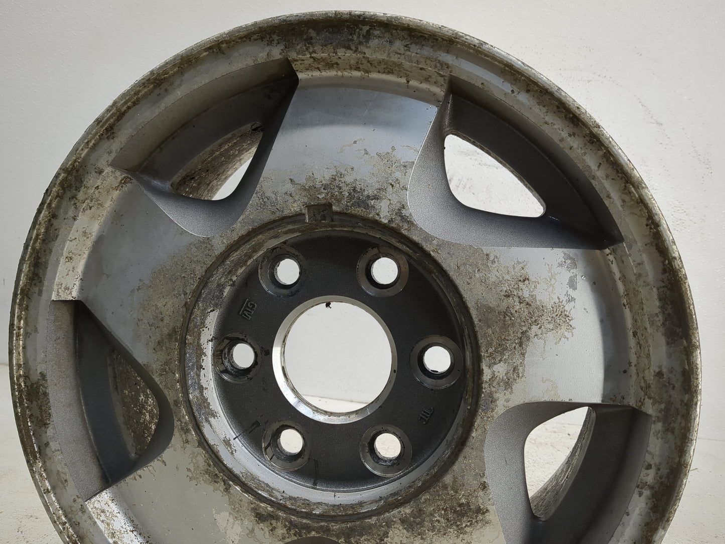 Chevrolet 1500 Oem Wheel Rim 1148752 - Oemusedautoparts1.com