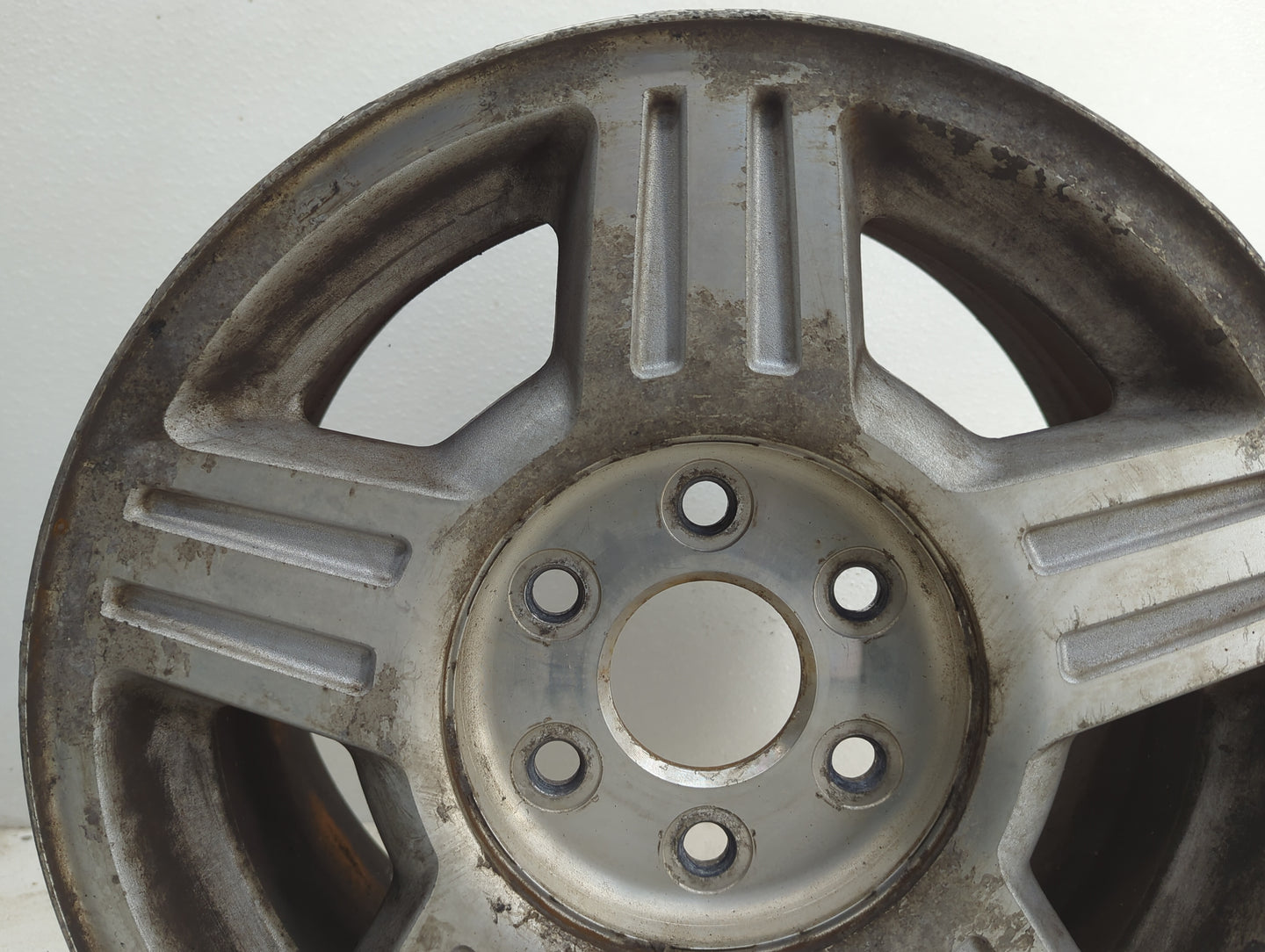 Chevrolet Avalanche 1500 Oem Wheel Rim - Oemusedautoparts1.com
