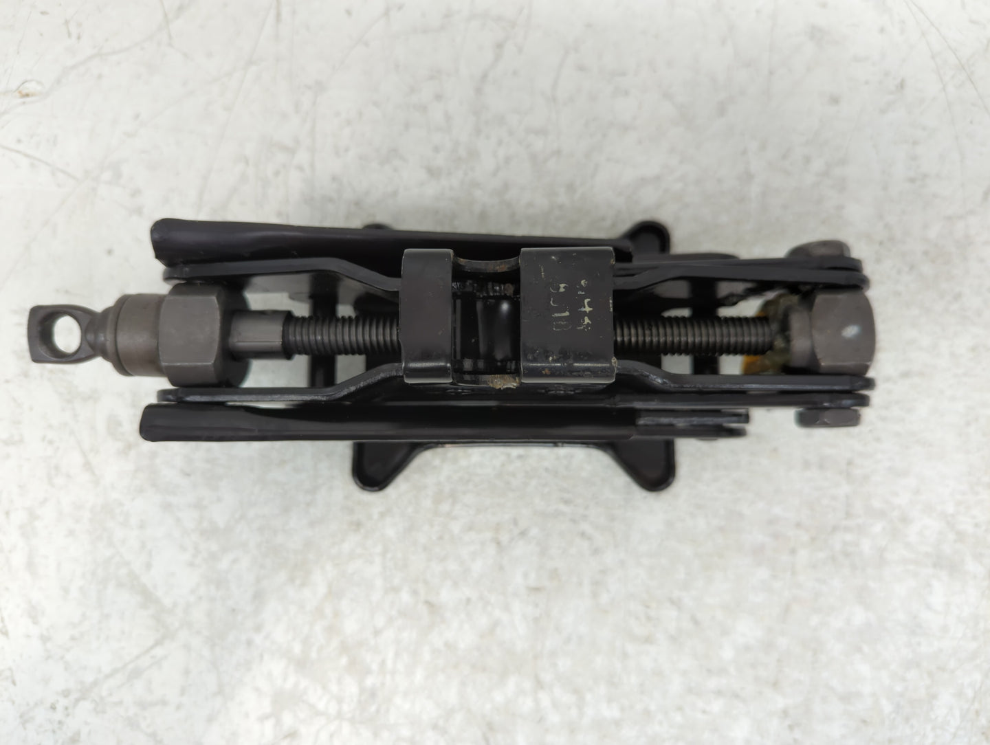 Chevrolet Aveo Spare Scissor Car Jack - Oemusedautoparts1.com