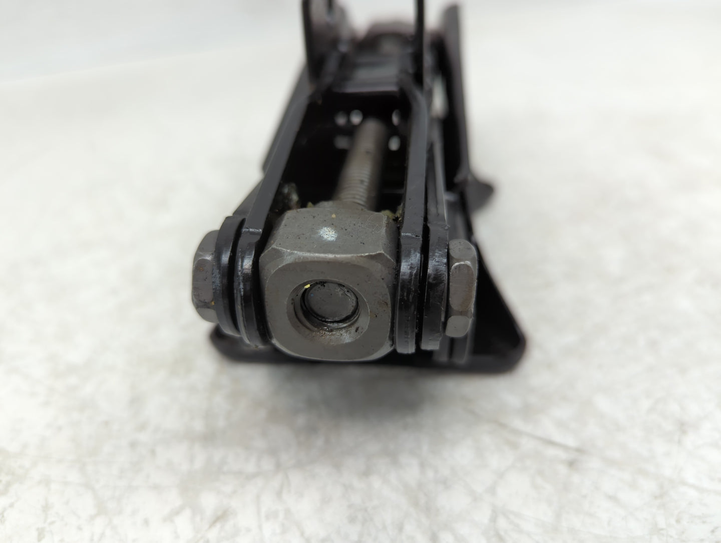 Chevrolet Aveo Spare Scissor Car Jack - Oemusedautoparts1.com