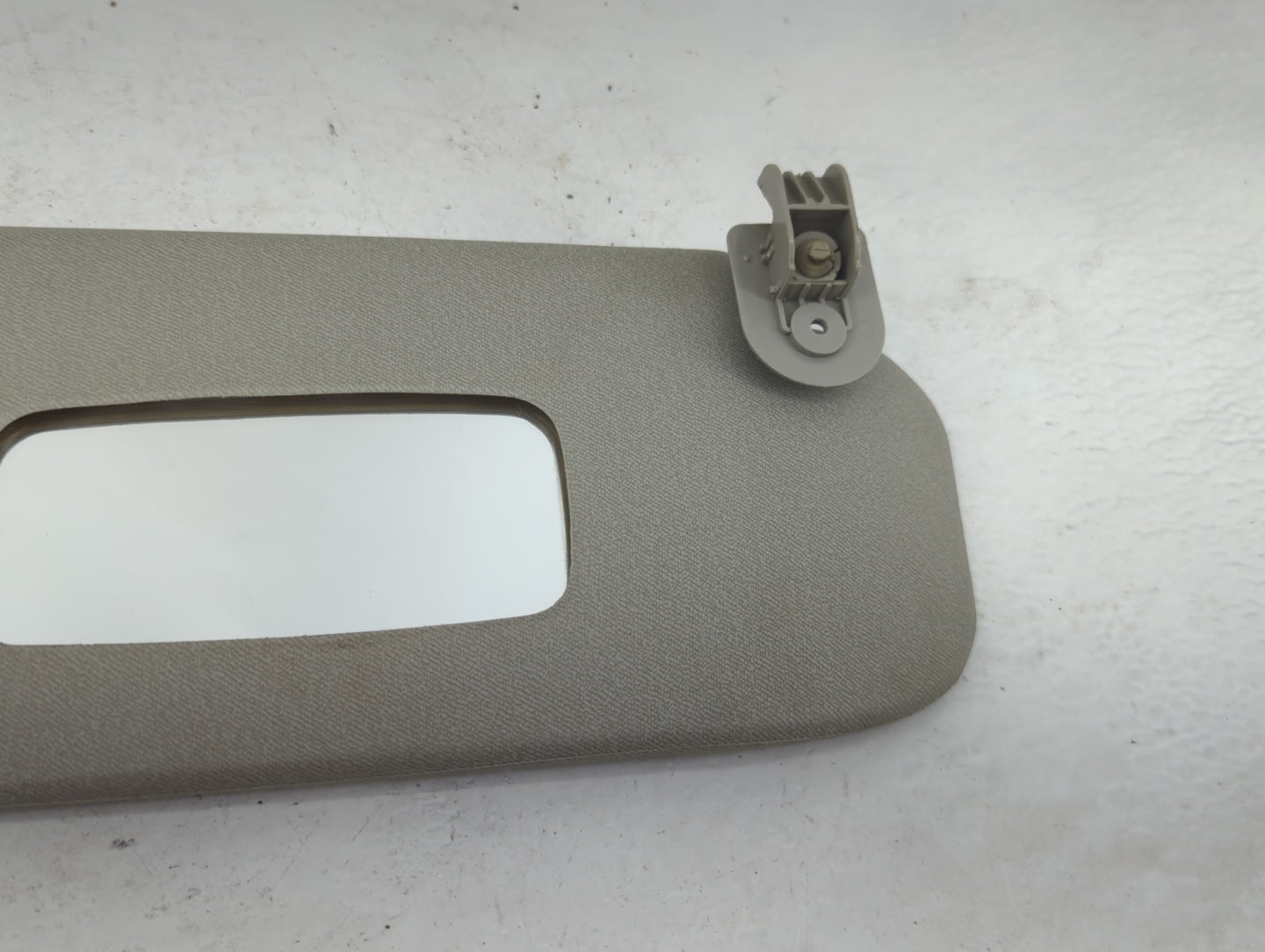 2006-2011 Chevrolet Aveo Sun Visor Shade Replacement Passenger Right Mirror Fits Fits 2005 2006 2007 2008 2009 2010 2011 OEM