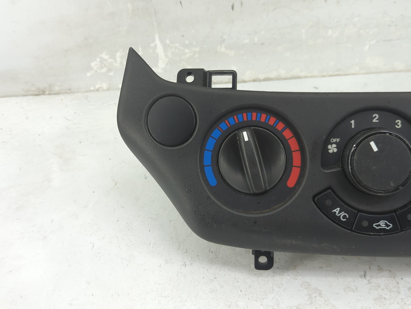 2007-2011 Chevrolet Aveo Climate Control Module Temperature AC/Heater Replacement Fits Fits 2007 2008 2009 2010 2011 OEM Use