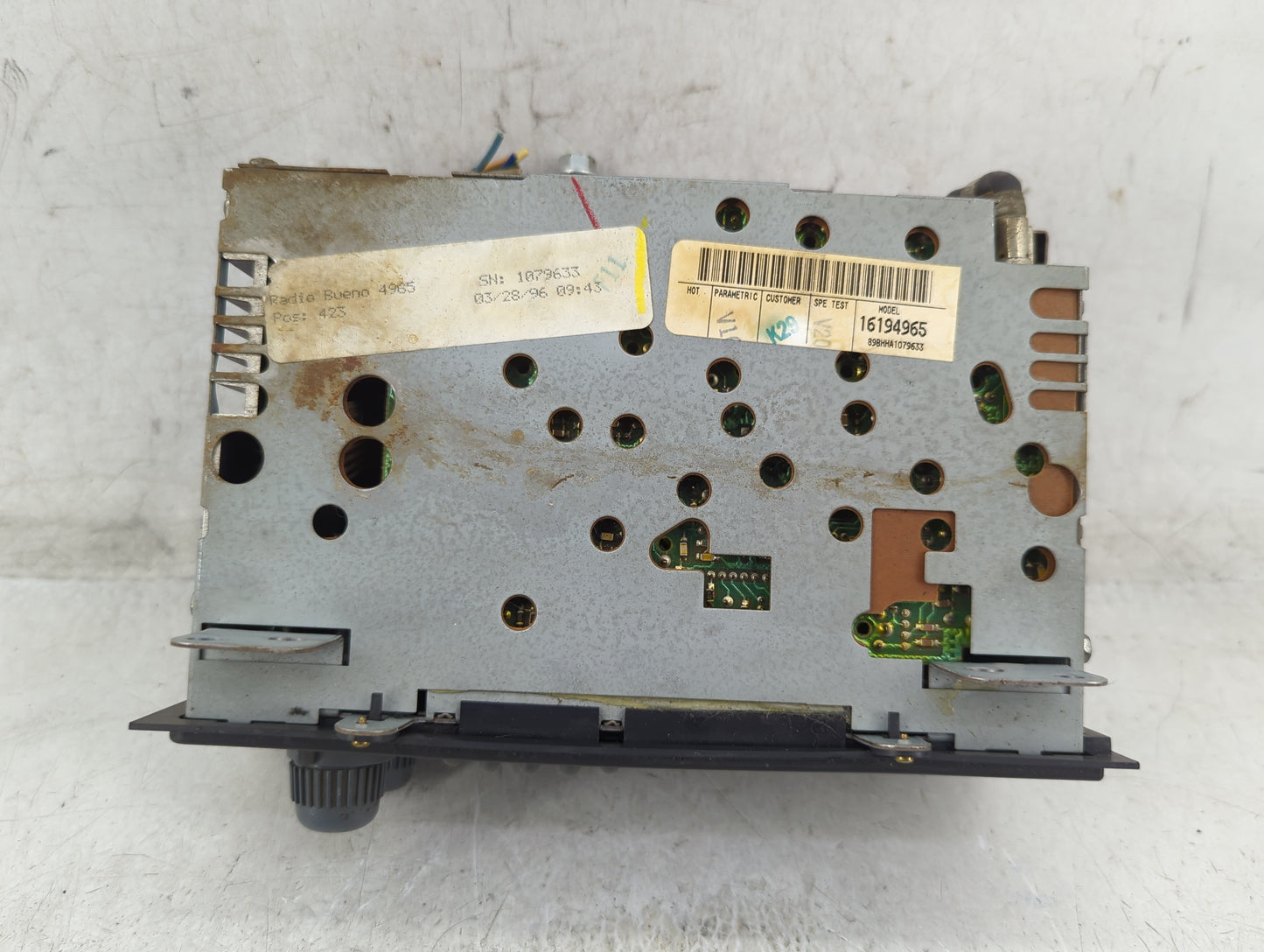 0 Chevrolet Blazer Radio AM FM Cd Player Receiver Replacement Fits OEM Used Auto Parts - Oemusedautoparts1.com