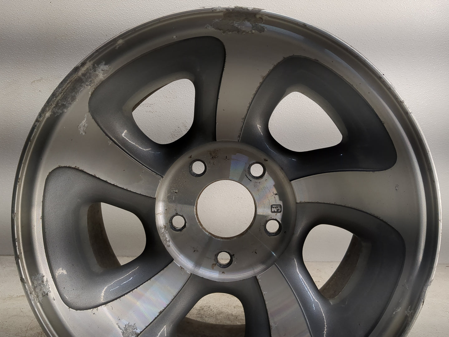 1998-2005 Chevrolet Blazer Oem Wheel Rim - Oemusedautoparts1.com