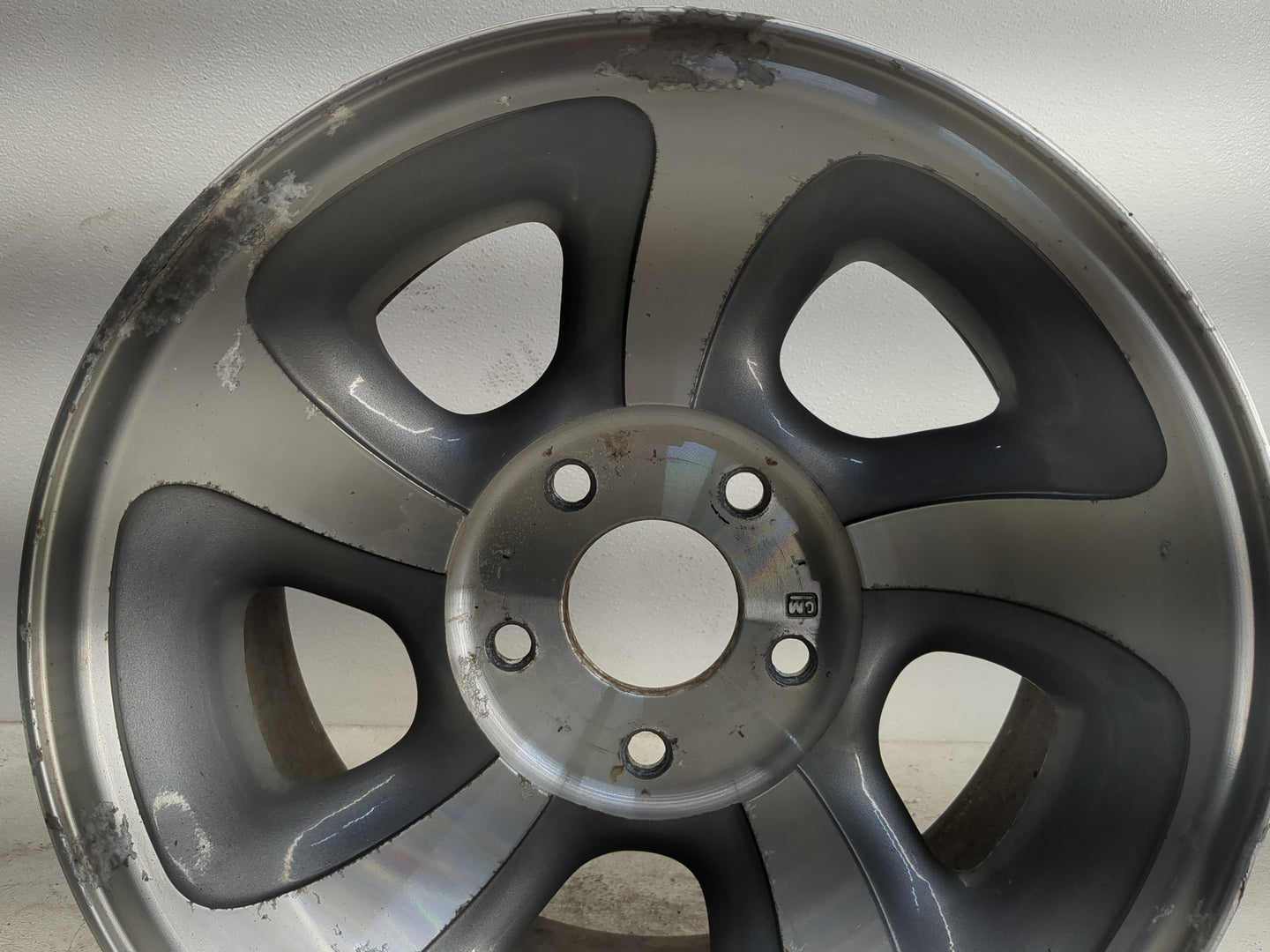 1998-2005 Chevrolet Blazer Oem Wheel Rim - Oemusedautoparts1.com