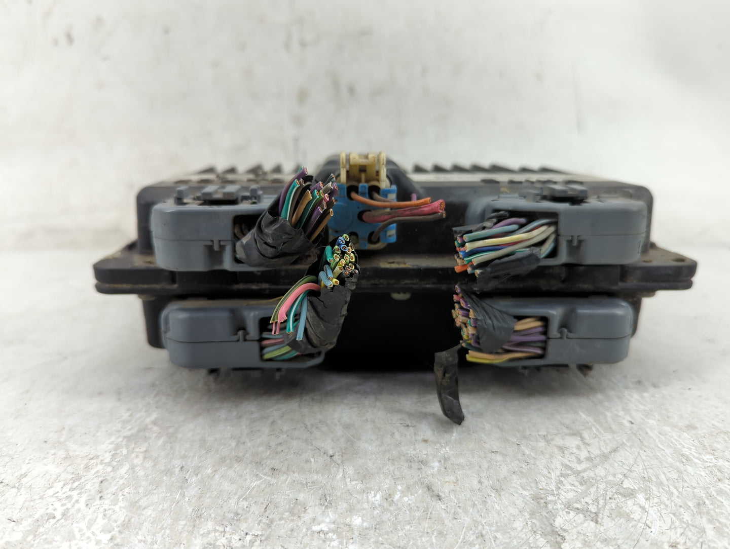0 Chevrolet Blazer PCM Engine Control Computer ECU ECM PCU OEM Fits OEM Used Auto Parts - Oemusedautoparts1.com