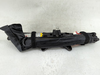 compare product 2013 Chevrolet Captiva Sport Spare Scissor Car Jack 1127754