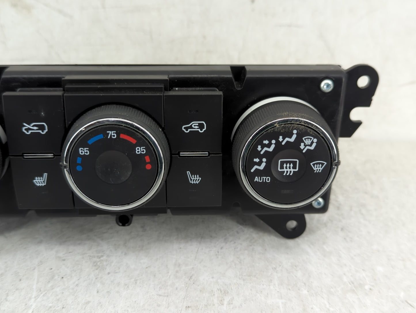 2013-2015 Chevrolet Captiva Sport Climate Control Module Temperature AC/Heater Replacement Fits Fits 2013 2014 2015 OEM Used