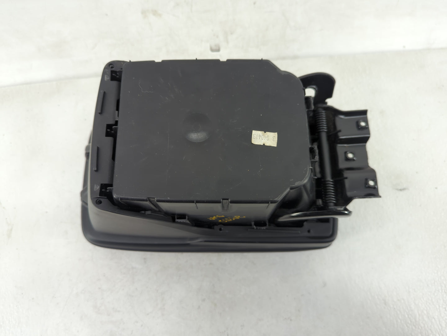 2012-2015 Chevrolet Captiva Sport Center Console Armrest Cover Lid Fits Fits 2012 2013 2014 2015 OEM Used Auto Parts - Oemus