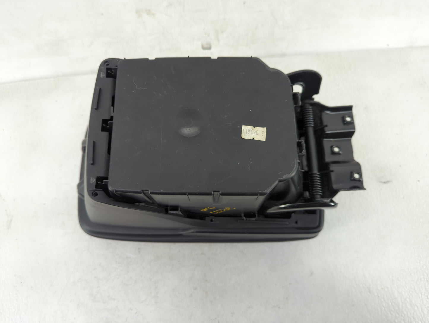 2012-2015 Chevrolet Captiva Sport Center Console Armrest Cover Lid Fits Fits 2012 2013 2014 2015 OEM Used Auto Parts - Oemus