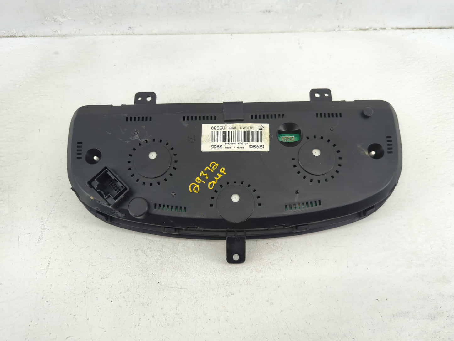 2013-2014 Chevrolet Captiva Sport Instrument Cluster Speedometer Gauges Fits Fits 2013 2014 OEM Used Auto Parts - Oemusedaut