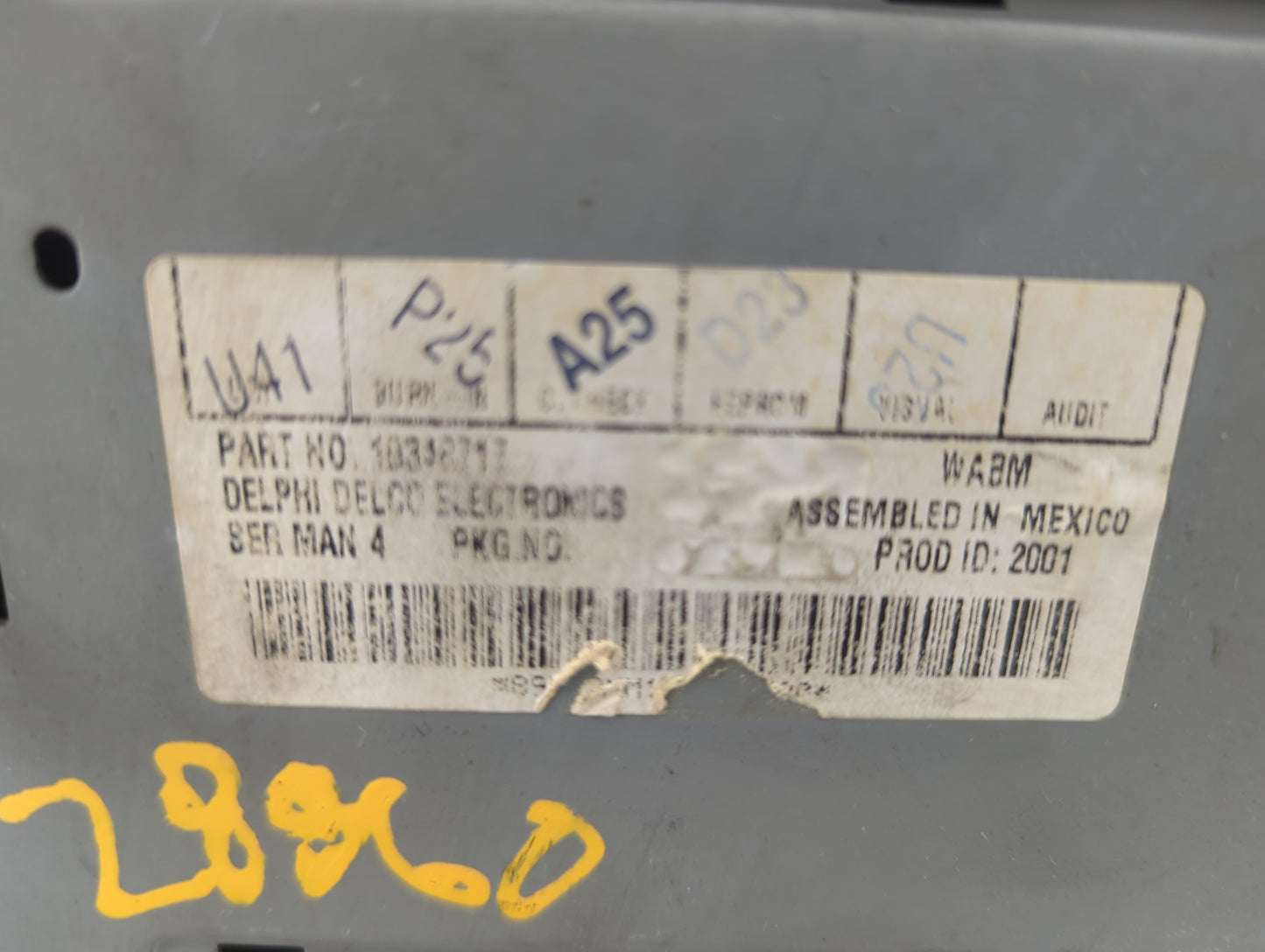 2004-2005 Chevrolet Cavalier Radio AM FM Cd Player Receiver Replacement Fits Fits 2004 2005 OEM Used Auto Parts - Oemusedaut