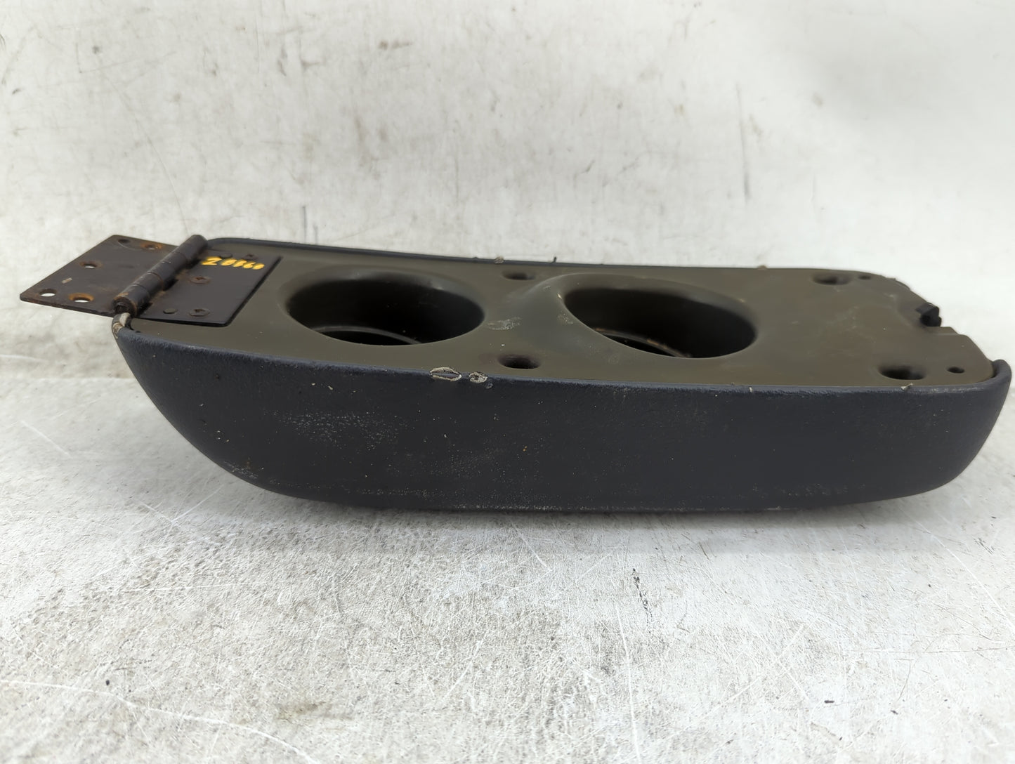 2000-2005 Chevrolet Cavalier Center Console Armrest Cover Lid Fits Fits 2000 2001 2002 2003 2004 2005 OEM Used Auto Parts - 