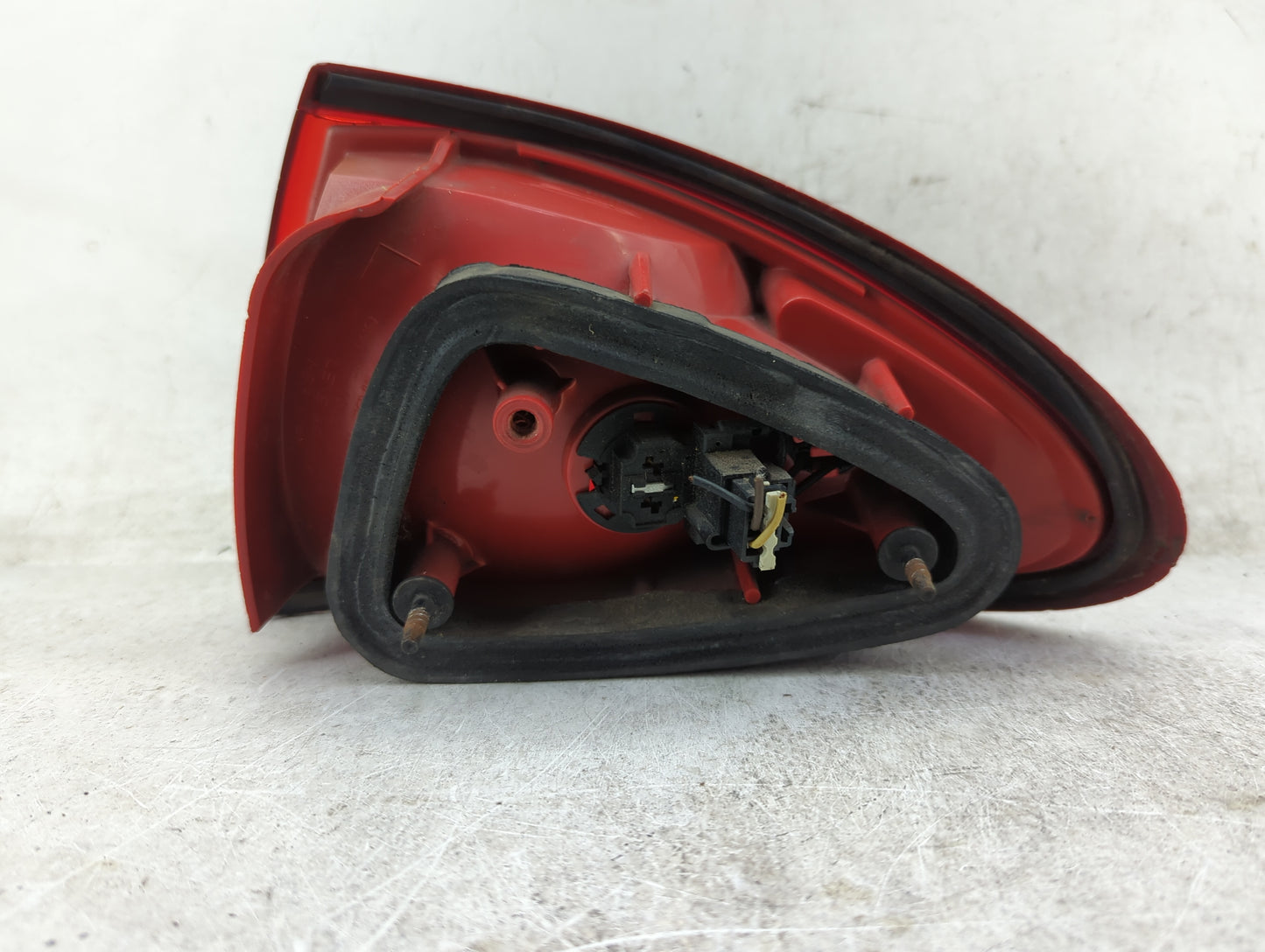 2003-2005 Chevrolet Cavalier Tail Light Assembly Driver Left OEM Fits Fits 2003 2004 2005 OEM Used Auto Parts - Oemusedautop