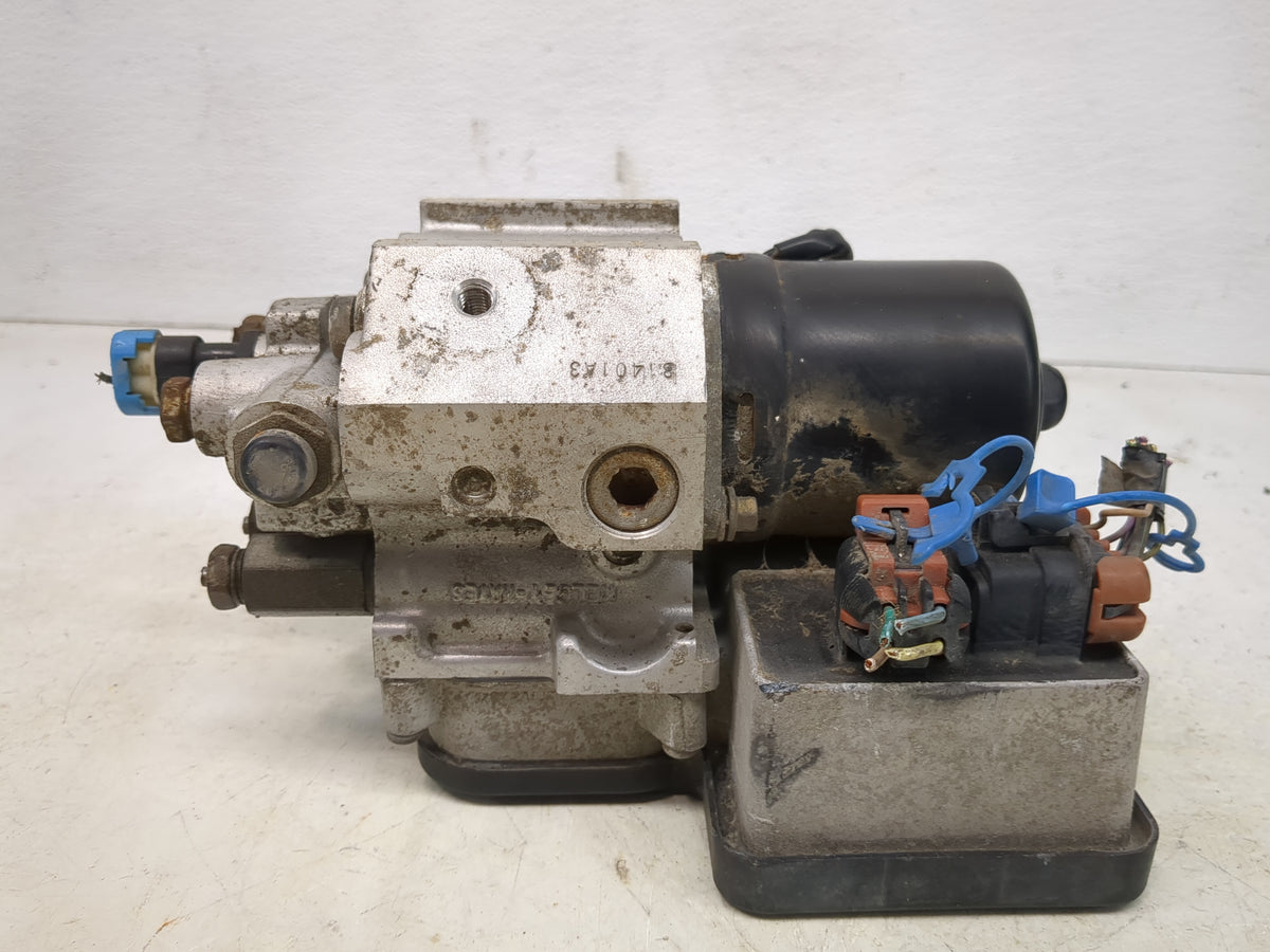 0 Chevrolet Chevrolet 3500 Pickup Anti-Lock Brake ABS Pump Module Actuator OEM Fits Fits 1998 200 OEM Used Auto Parts - Oemu