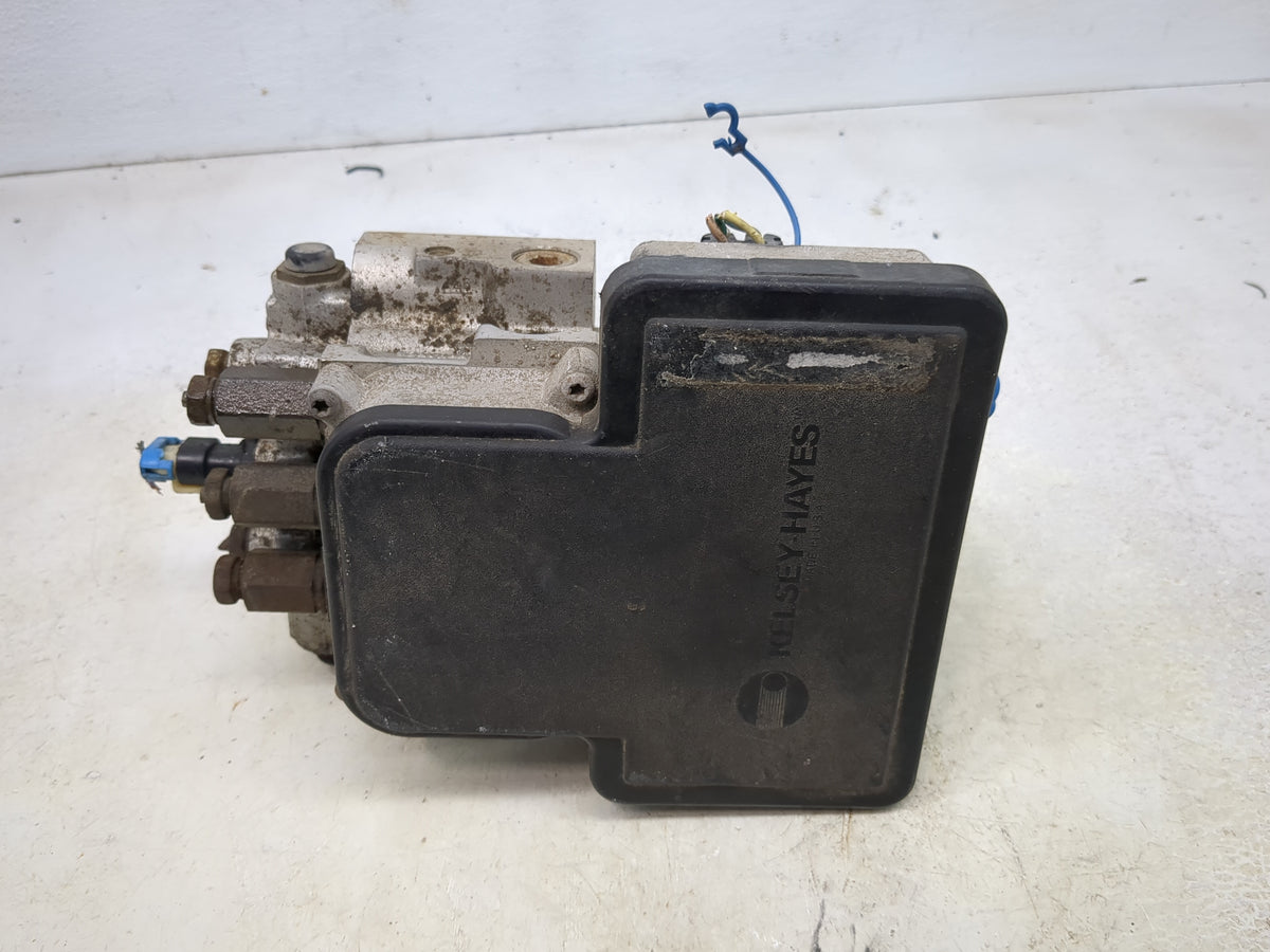 0 Chevrolet Chevrolet 3500 Pickup Anti-Lock Brake ABS Pump Module Actuator OEM Fits Fits 1998 200 OEM Used Auto Parts - Oemu