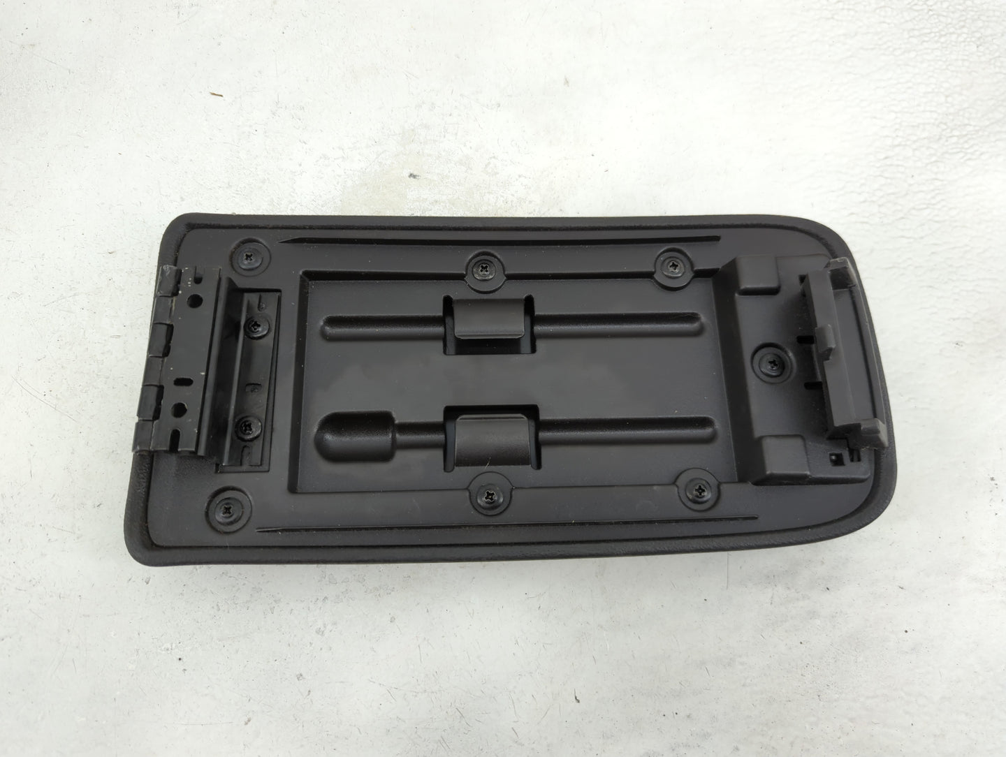 2005-2010 Chevrolet Cobalt Center Console Armrest Cover Lid Fits Fits 2005 2006 2007 2008 2009 2010 OEM Used Auto Parts - Oe
