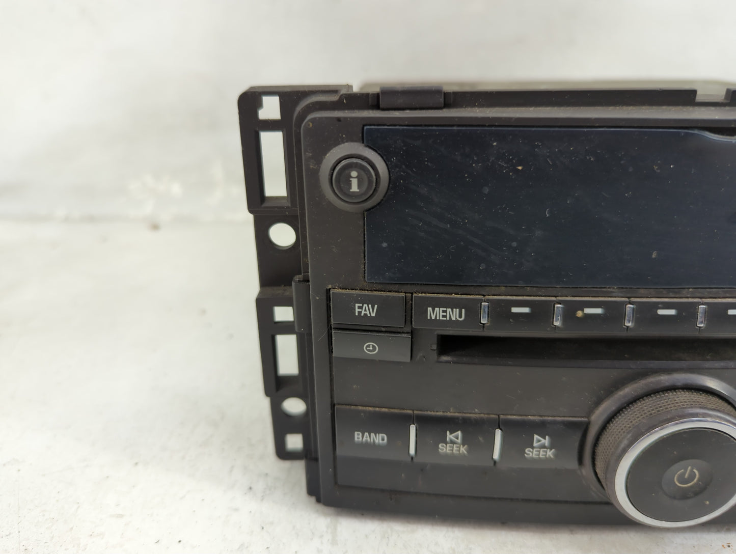 2007-2008 Chevrolet Cobalt Radio AM FM Cd Player Receiver Replacement Fits Fits 2007 2008 OEM Used Auto Parts - Oemusedautop