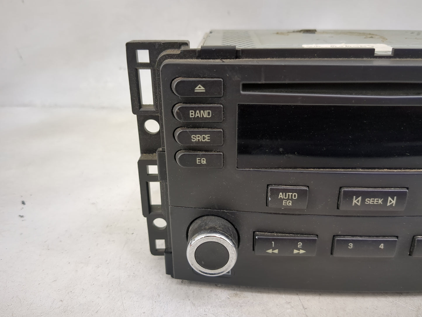 2005-2006 Chevrolet Cobalt Radio AM FM Cd Player Receiver Replacement Fits Fits 2005 2006 OEM Used Auto Parts - Oemusedautop