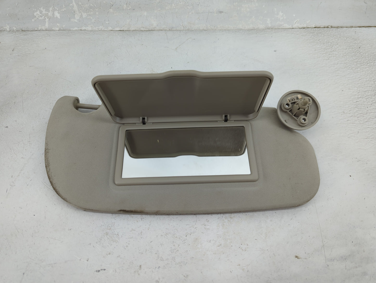 2005-2010 Chevrolet Cobalt Sun Visor Shade Replacement Passenger Right Mirror Fits Fits 2005 2006 2007 2008 2009 2010 OEM Us