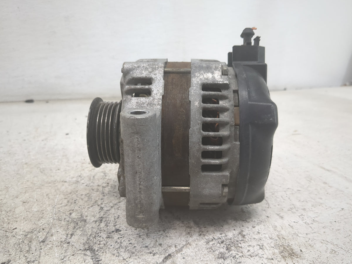 2005-2007 Chevrolet Cobalt Alternator Replacement Generator Charging Assembly Engine OEM Fits Fits 2005 2006 2007 OEM Used A