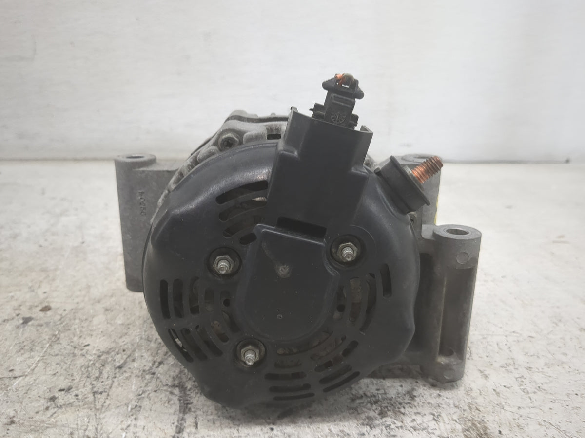 2005-2007 Chevrolet Cobalt Alternator Replacement Generator Charging Assembly Engine OEM Fits Fits 2005 2006 2007 OEM Used A