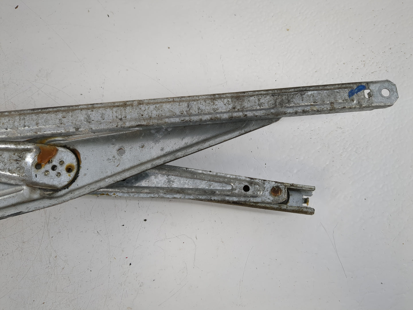 2004-2012 Chevrolet Colorado Driver Front Left Power Window Motor - Oemusedautoparts1.com