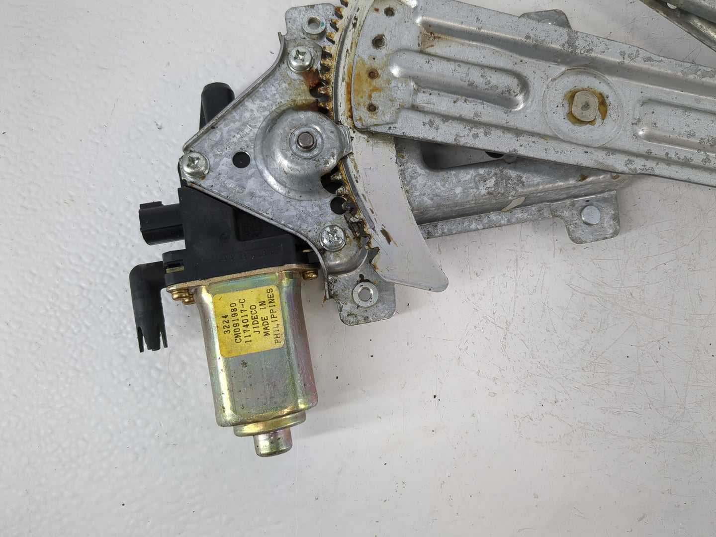 2004-2012 Chevrolet Colorado Driver Front Left Power Window Motor - Oemusedautoparts1.com