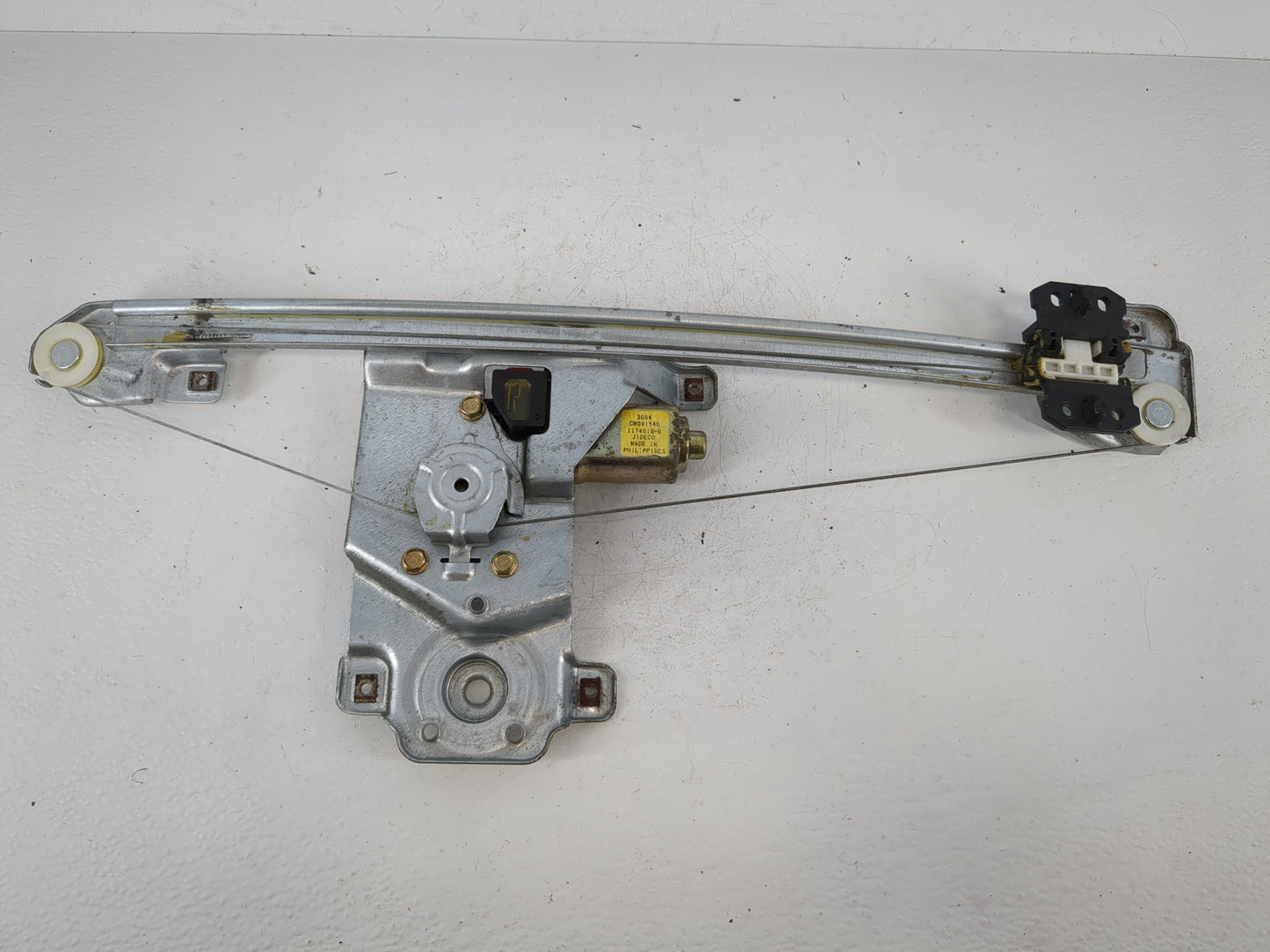 2004-2012 Chevrolet Colorado Driver Rear Left Power Window Motor - Oemusedautoparts1.com