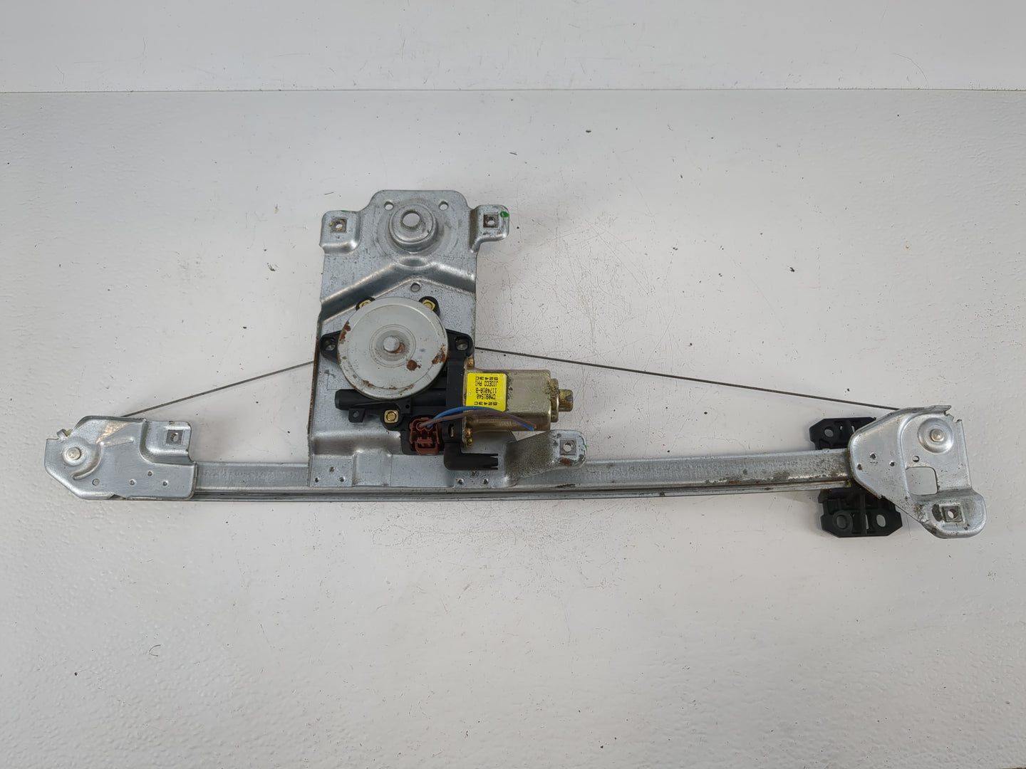 2004-2012 Chevrolet Colorado Driver Rear Left Power Window Motor - Oemusedautoparts1.com