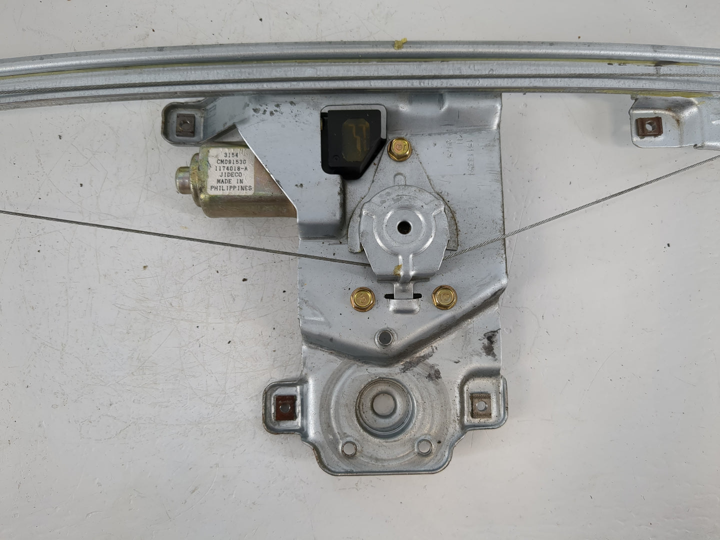 2004-2012 Chevrolet Colorado Passenger Rear Right Power Window Motor - Oemusedautoparts1.com