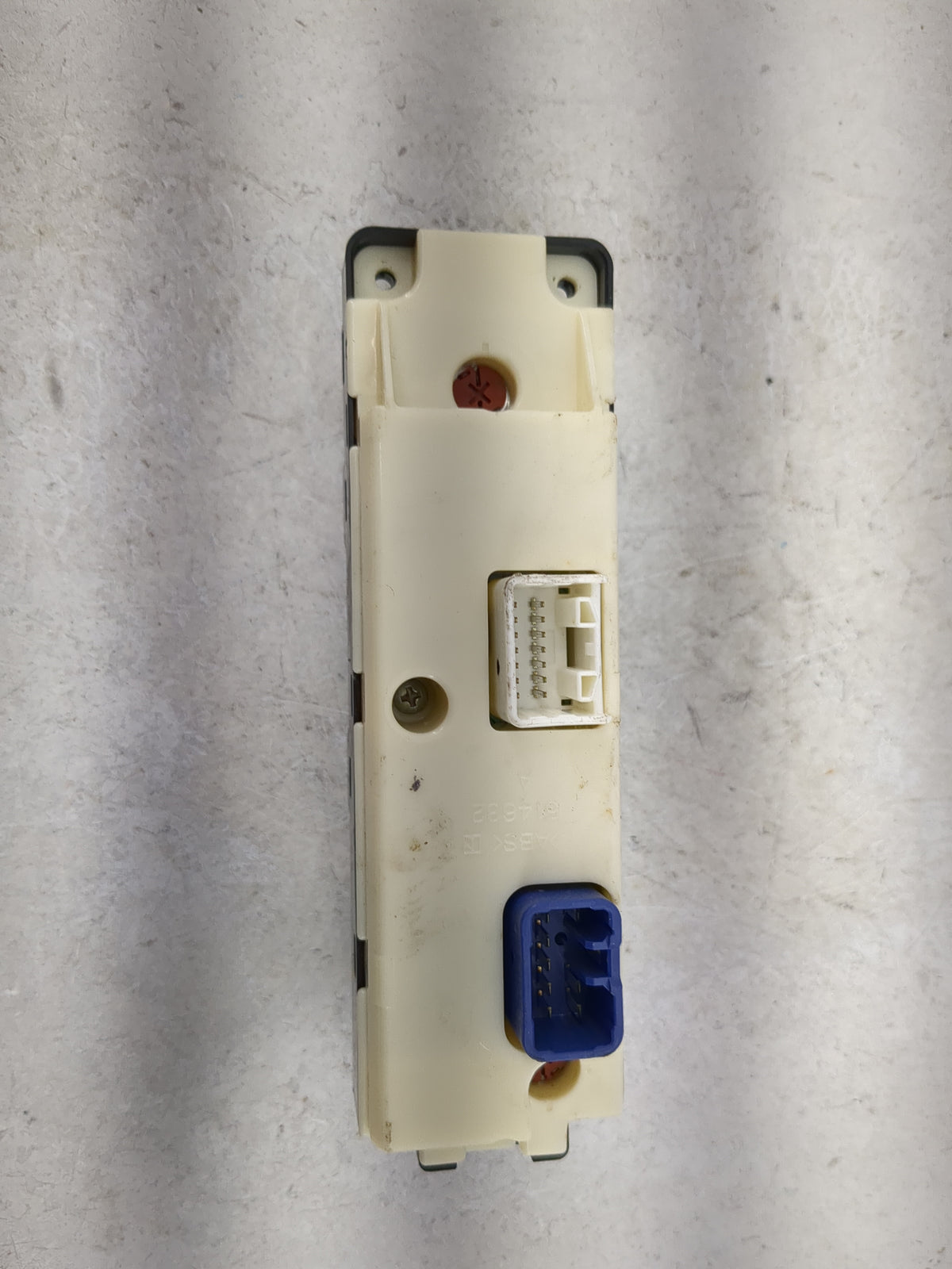 2004-2012 Chevrolet Colorado Master Power Window Switch Replacement Driver Side Left Fits OEM Used Auto Parts - Oemusedautop