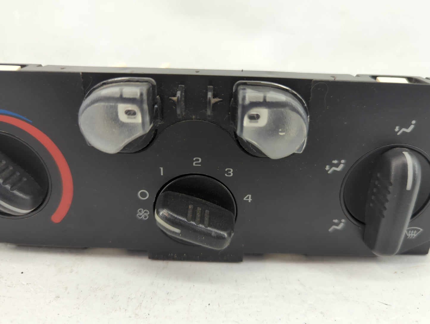 2004-2012 Chevrolet Colorado Climate Control Module Temperature AC/Heater Replacement Fits OEM Used Auto Parts - Oemusedauto
