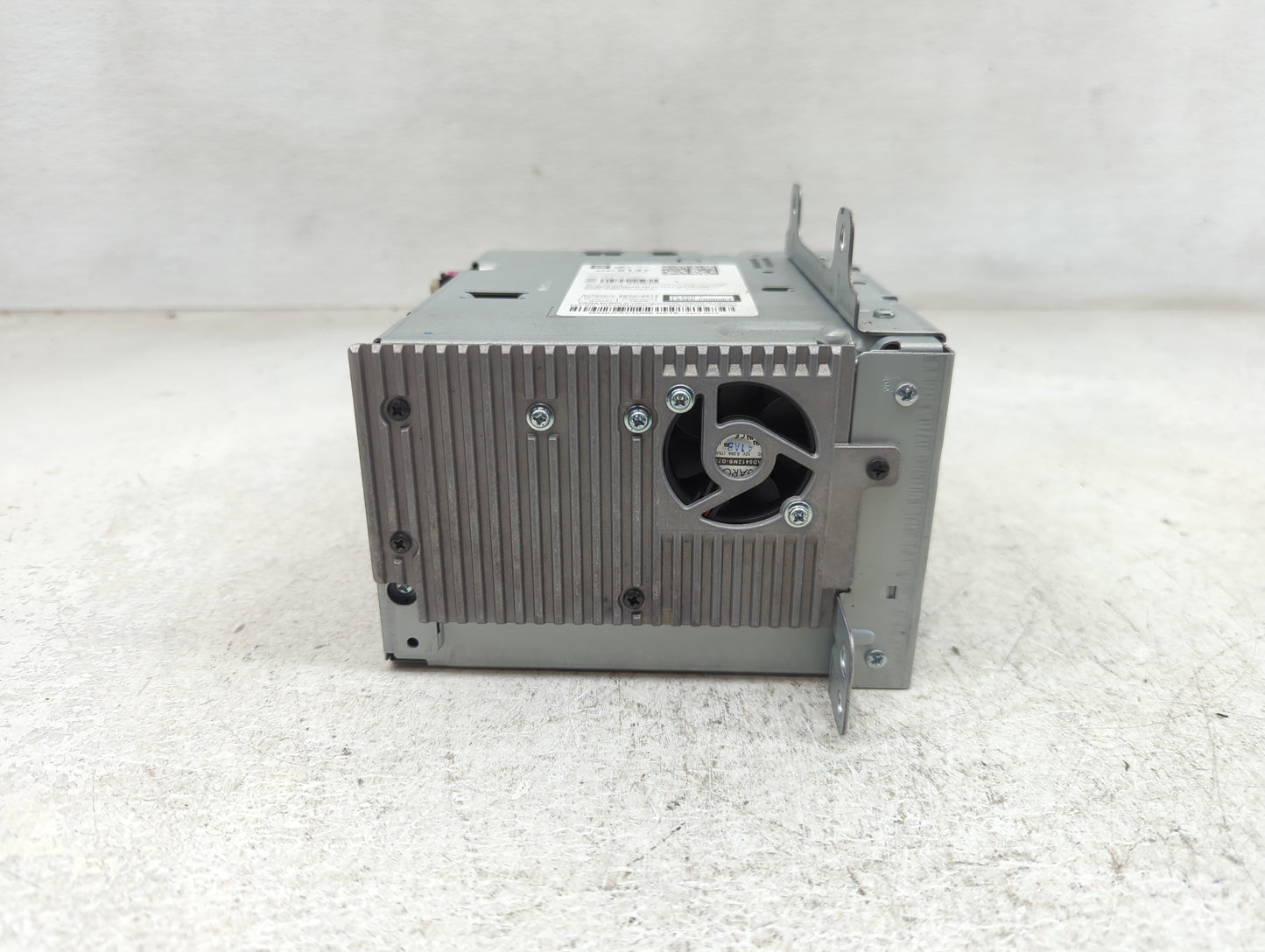 2013-2016 Chevrolet Cruze Radio AM FM Cd Player Receiver Replacement Fits Fits 2013 2014 2015 2016 OEM Used Auto Parts - Oem
