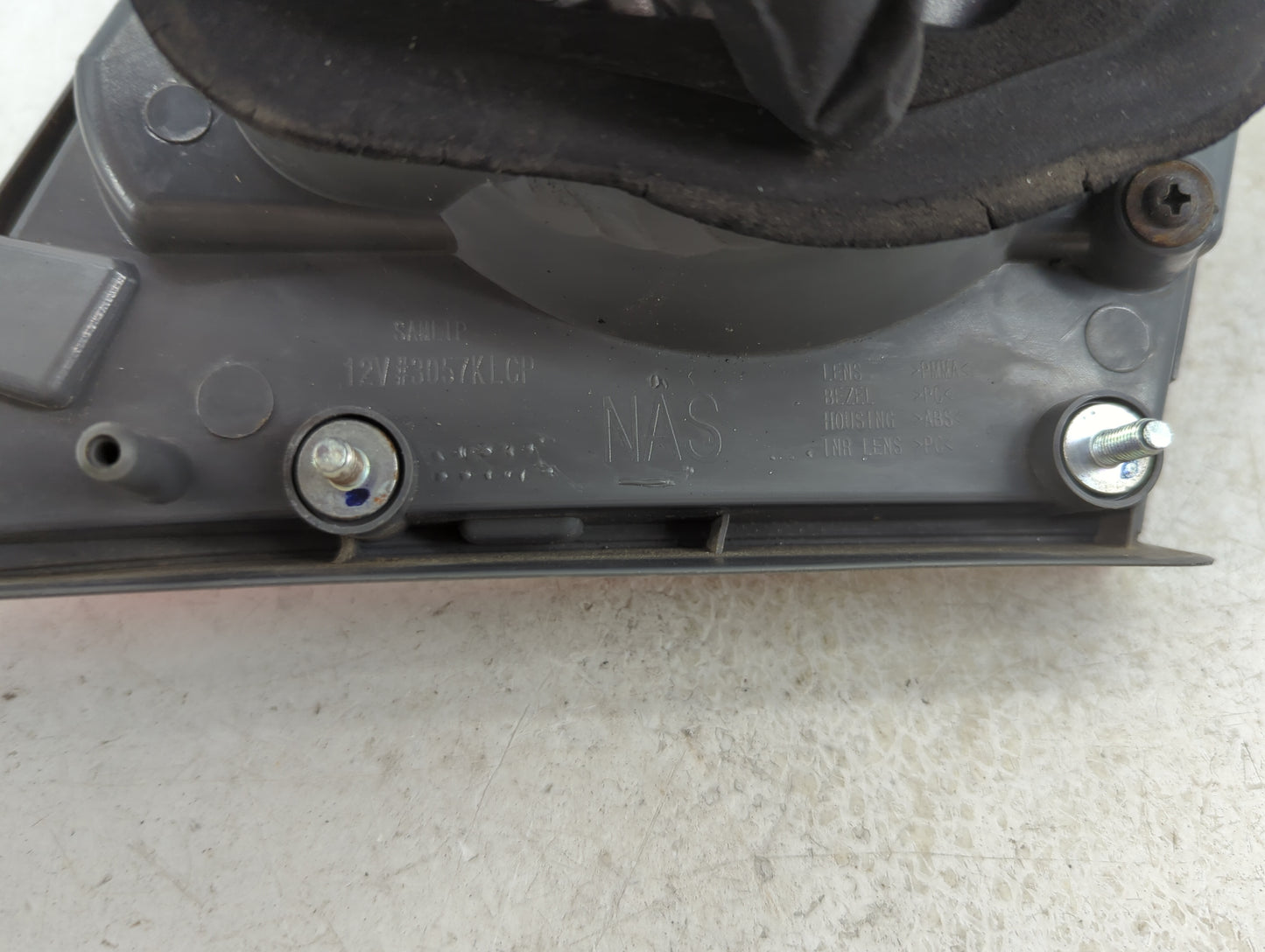 2011-2016 Chevrolet Cruze Driver Left Side Deck Lid Mounted Tail Light - Oemusedautoparts1.com