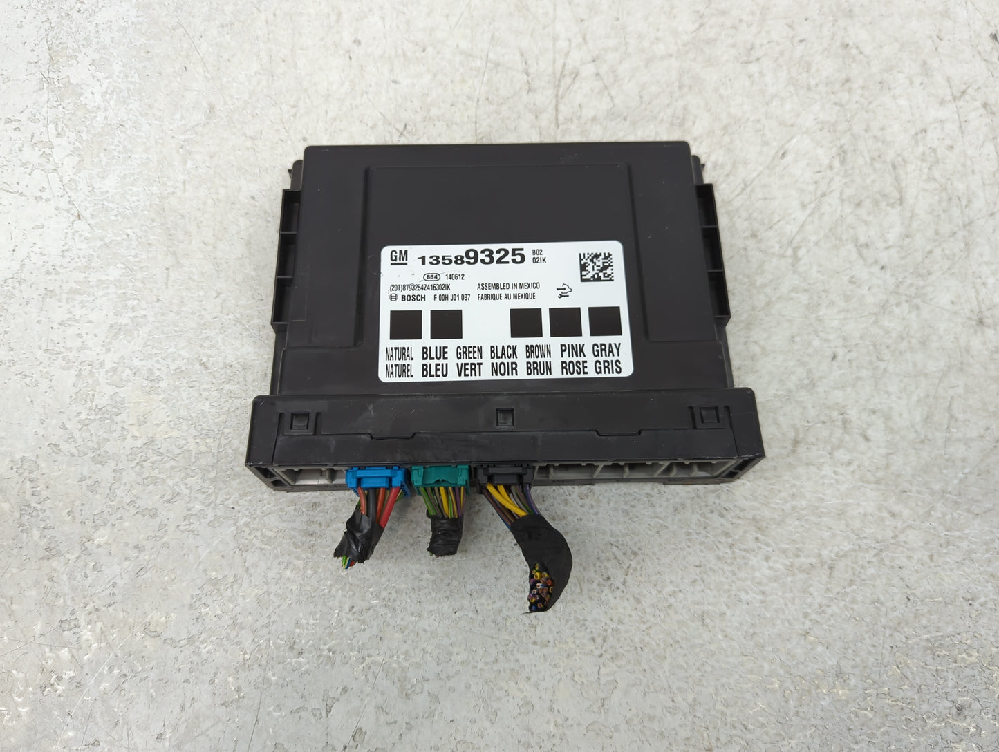 2013-2016 Chevrolet Cruze Body Control Module Bcm Inner Cabin Fuse Box - Oemusedautoparts1.com