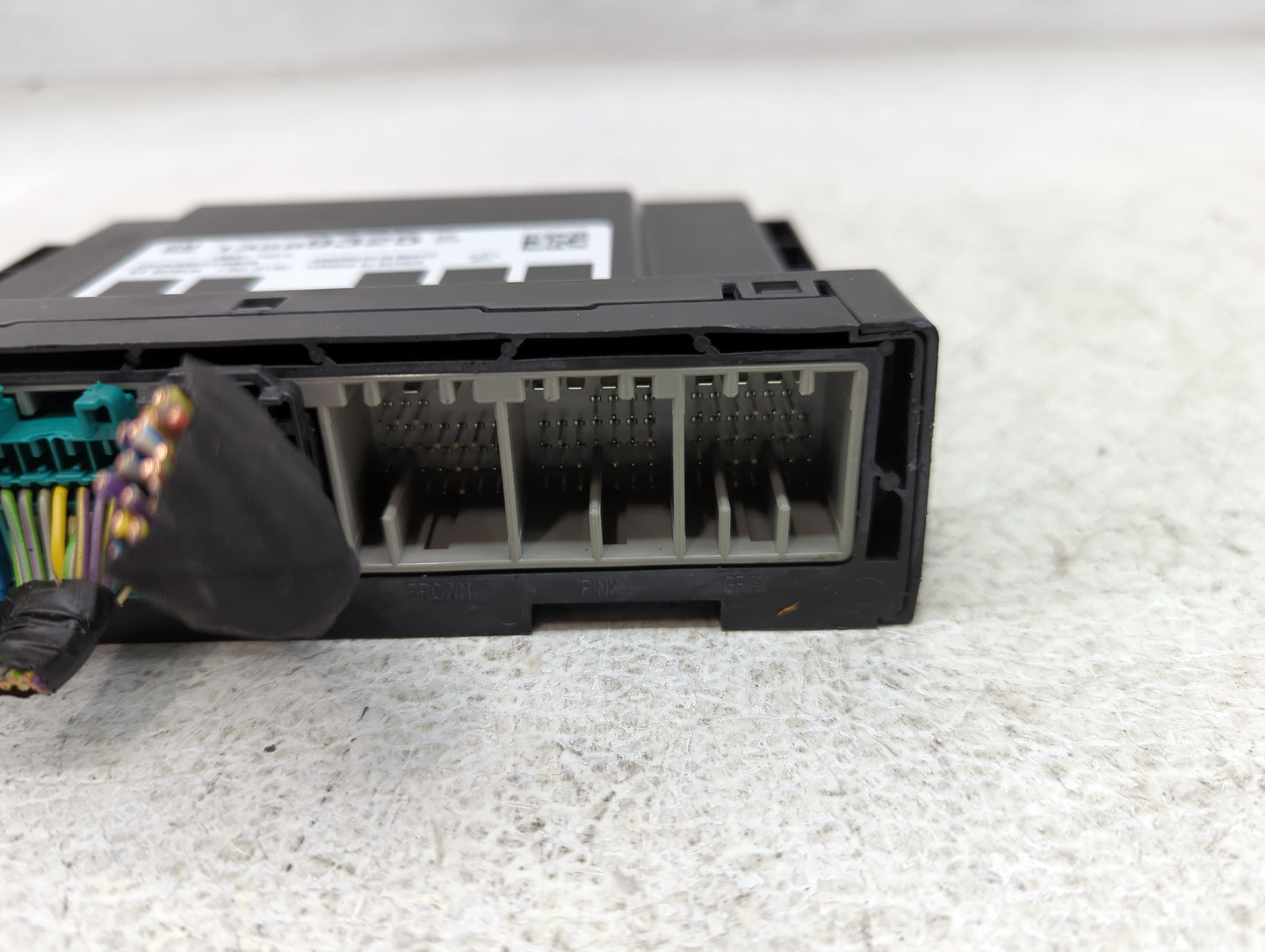 2013-2016 Chevrolet Cruze Body Control Module Bcm Inner Cabin Fuse Box - Oemusedautoparts1.com
