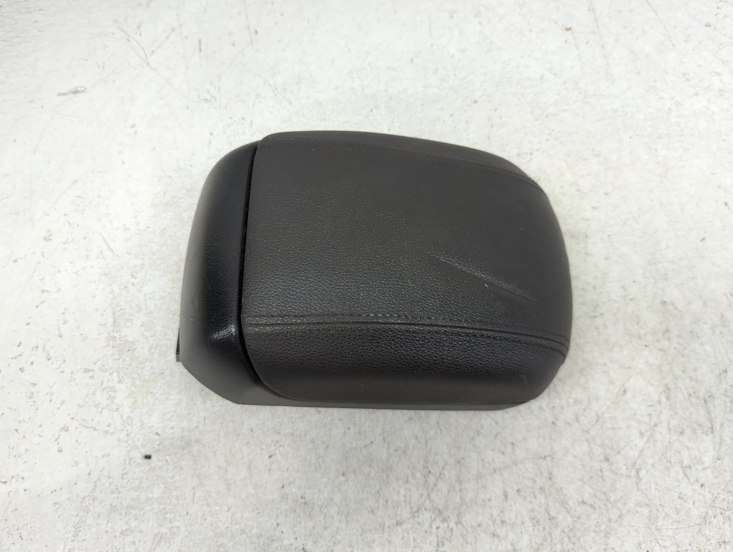 2013-2016 Chevrolet Cruze Center Console Armrest Cover Lid Fits Fits 2013 2014 2015 2016 OEM Used Auto Parts - Oemusedautopa