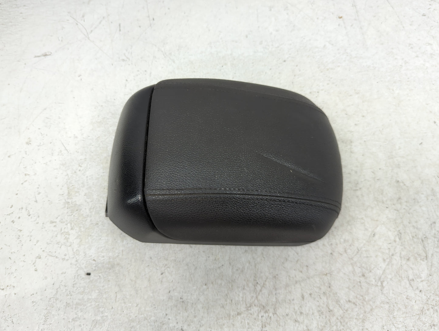 2013-2016 Chevrolet Cruze Center Console Armrest Cover Lid Fits Fits 2013 2014 2015 2016 OEM Used Auto Parts - Oemusedautopa